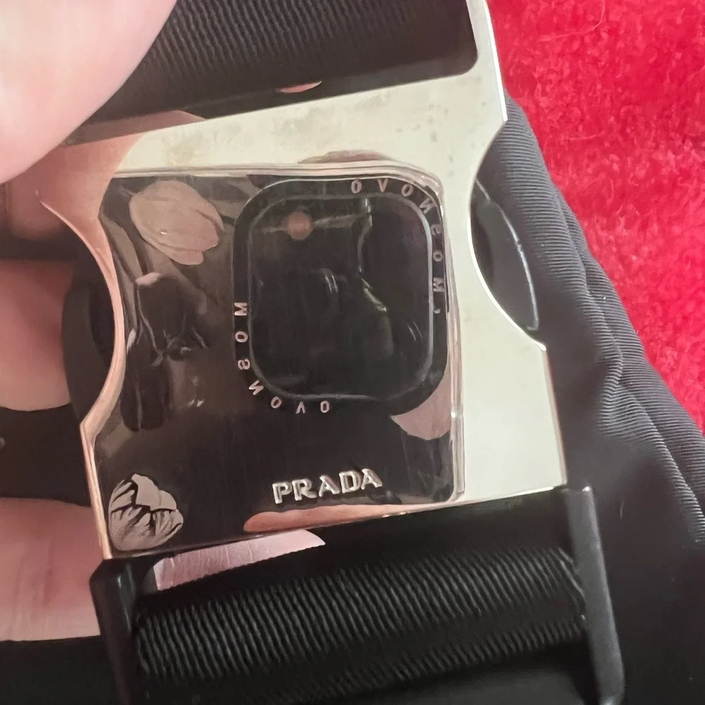 Prada bag - Picture 3 of 6